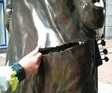Obrázek: Lynott poškozen v Dublinu