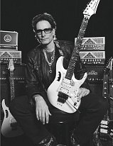 Obrázek: Steve Vai nechce být přiřazen