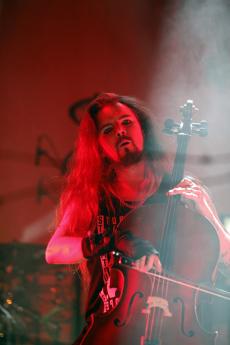 apocalyptica-3.jpg