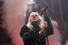 02-saxon-5.jpg