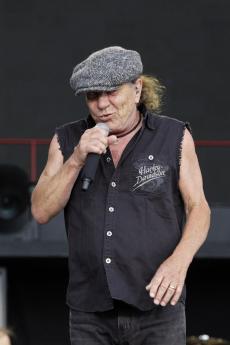 acdc-17.jpg