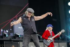 acdc-6.jpg