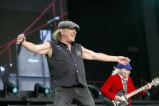 acdc-8.jpg