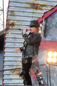 acdc-praha-2016-17.jpg