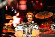 alice-cooper-beat-10.jpg