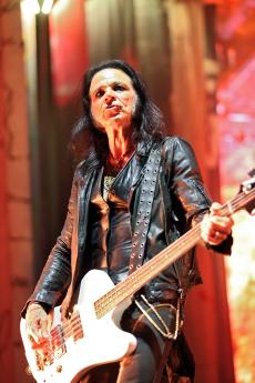 alice-cooper-beat-12.jpg
