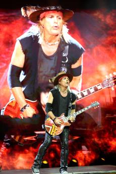 alice-cooper-beat-13.jpg