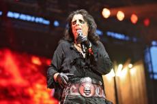 alice-cooper-beat-14.jpg