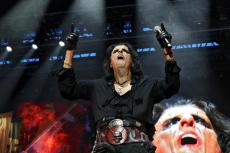 alice-cooper-beat-15.jpg