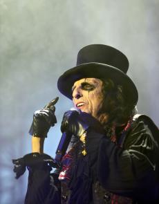alice-cooper-beat-6.jpg