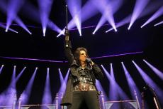 02-alice-cooper-2.jpg