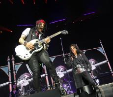 02-alice-cooper-3.jpg
