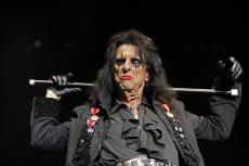 02-alice-cooper-8.jpg