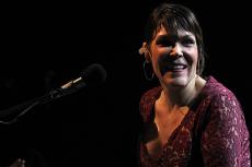 beth-hart-32.jpg