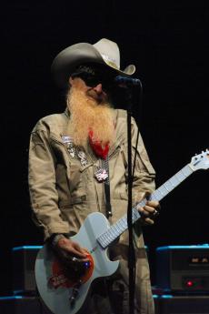 gibbons-beat-2.jpg
