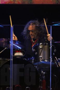 gibbons-beat-4.jpg