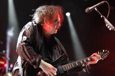 01-the-cure-10.jpg