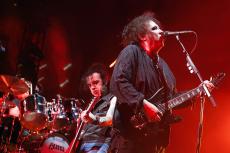 01-the-cure-14.jpg