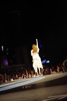 02-florence-and-the-machine-12.jpg