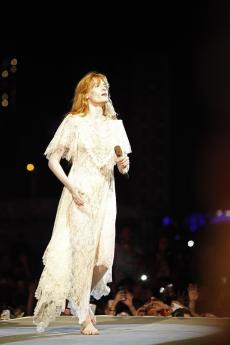 02-florence-and-the-machine-9.jpg