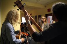 dead-daisies-4.jpg