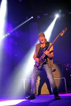 deep-purple-plzen-5.jpg