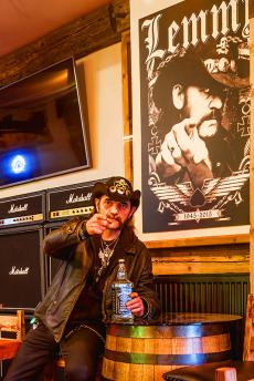 13-restaurace-lemmy.jpg