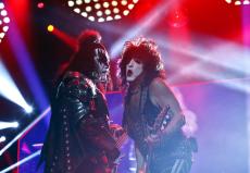 kiss-praha-2023-34.jpg