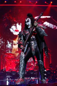 kiss-praha-2022-18.jpg