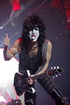 kiss-praha-2022-26.jpg
