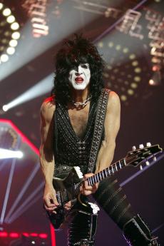 kiss-praha-2022-32.jpg