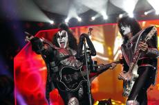 kiss-praha-2022-8.jpg