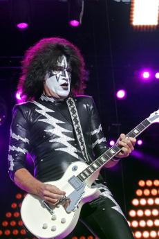 kiss-brno-29.jpg