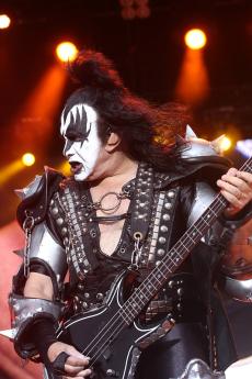 kiss-brno-34.jpg