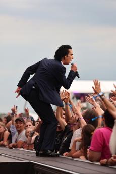 nick-cave-11.jpg