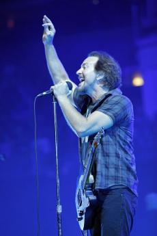 pearl-jam-praha-2018-14.jpg