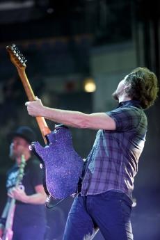 pearl-jam-praha-2018-16.jpg