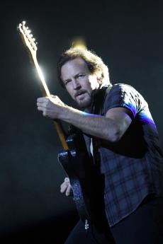 pearl-jam-praha-2018-23.jpg