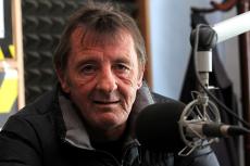 phil-rudd-beat-2017-10.jpg