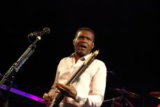 robert-cray-beat-2023-13.jpg