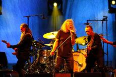 robert-plant-pardubice-2018-12.jpg