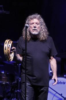 robert-plant-pardubice-2018-19.jpg