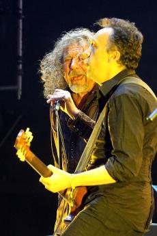 01-robert-plant-7.jpg