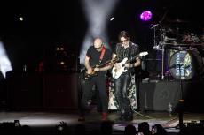 satchvaiband-beat-10.jpg
