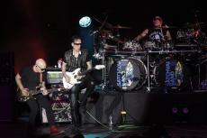 satchvaiband-beat-5.jpg