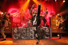 steel-panther-4195.jpg