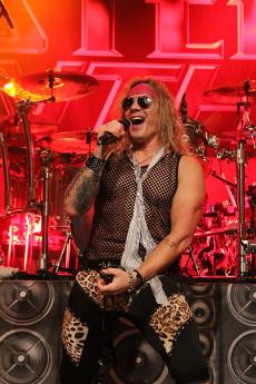 steel-panther-4248.jpg
