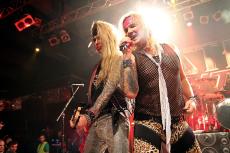 steel-panther-4330.jpg
