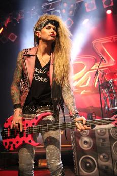 steel-panther-4341.jpg
