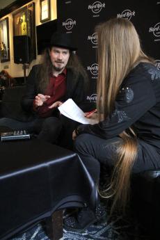 tuomas-holopainen-praha-2020-3.jpg